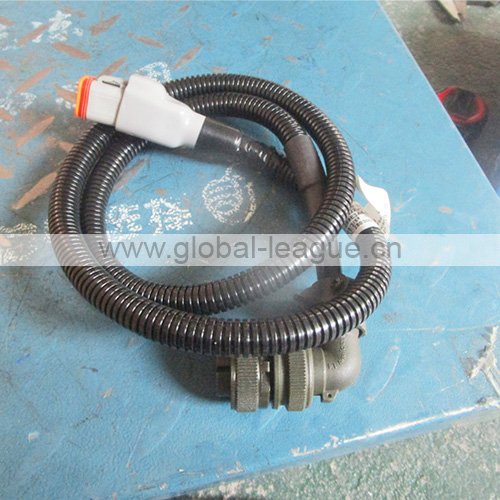 Touring the wiring at gate 29420002291