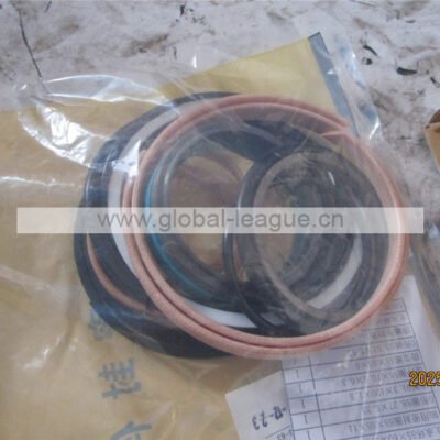 Steering cylinder seal