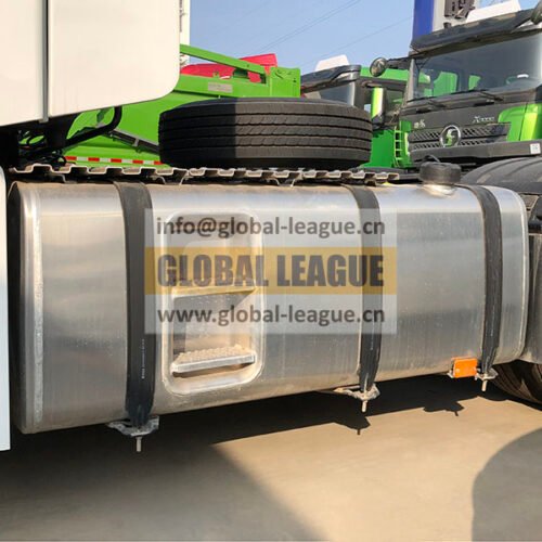 Water Heated Aluminum Fuel Tank Assembly 76_700_With Step_4 Supports   DZ9X259550762